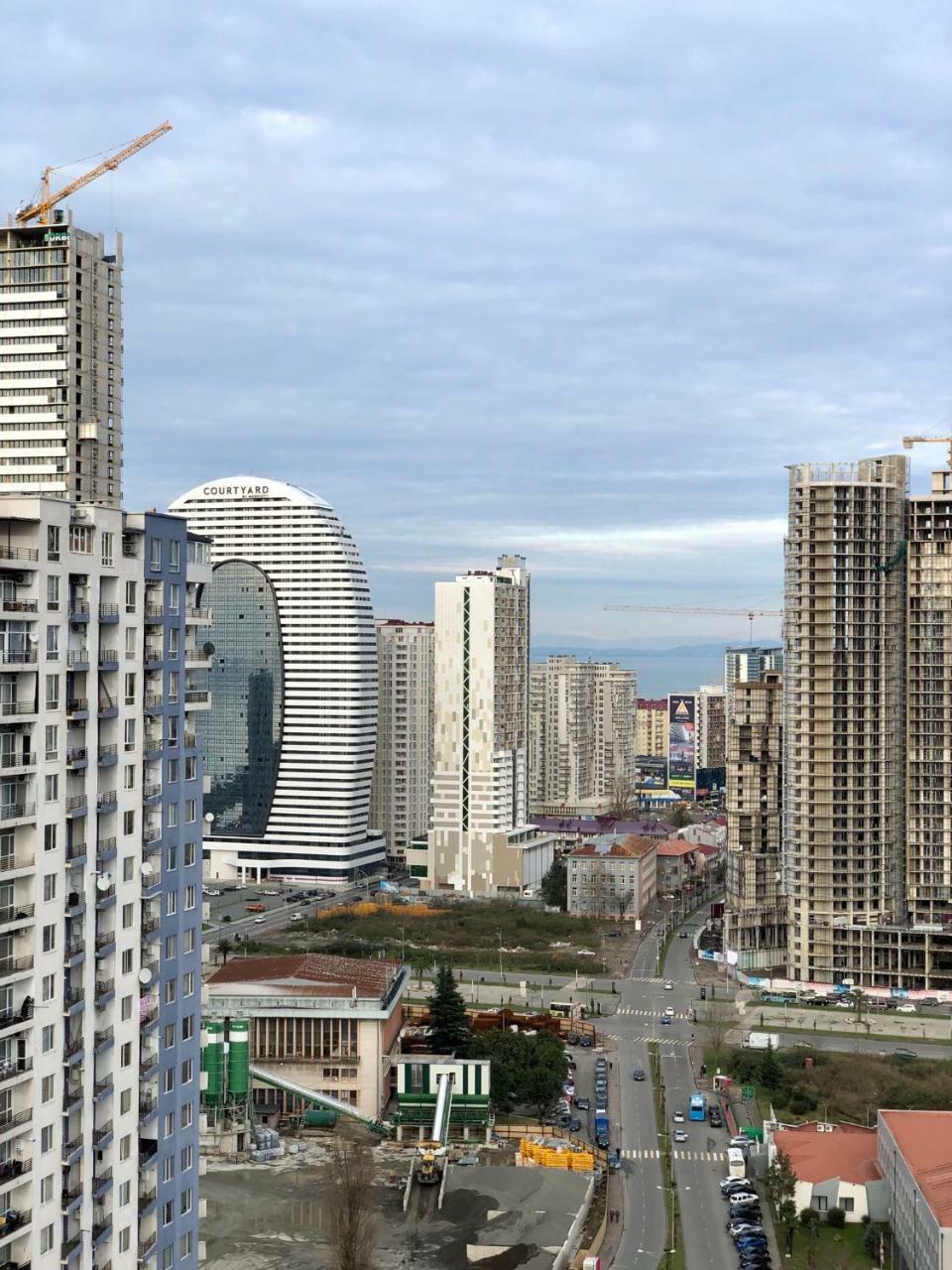 Cozy Bright Apartment With Amazing Sea View Batumi Exterior photo
